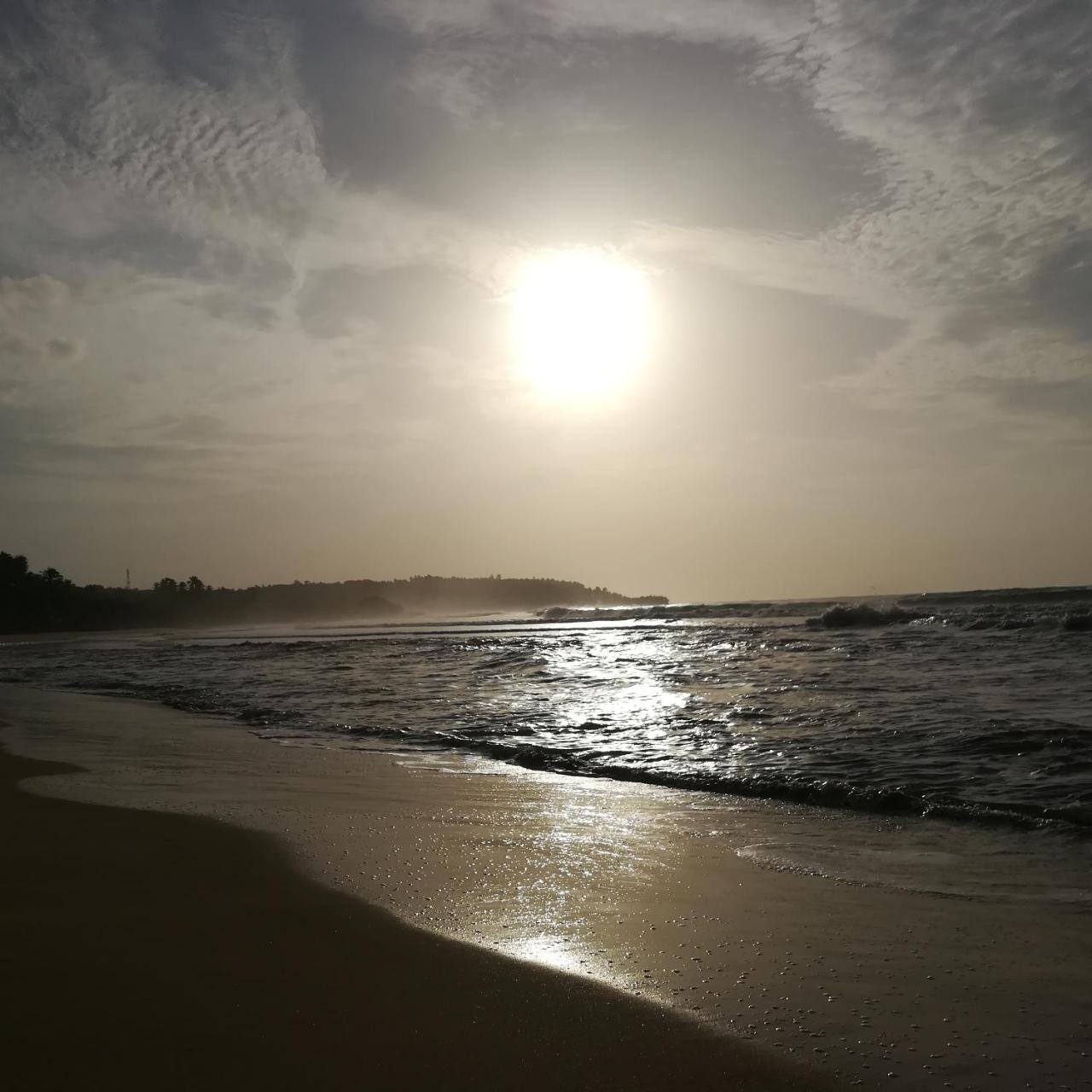 Relax Beach House Tangalle Εξωτερικό φωτογραφία
